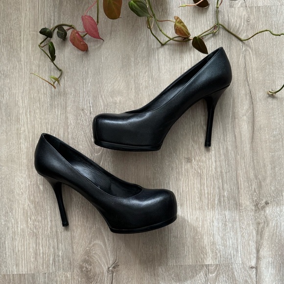 Yves Saint Lauren Rive Gauche classic pumps US sz39.5 - Picture 1 of 16